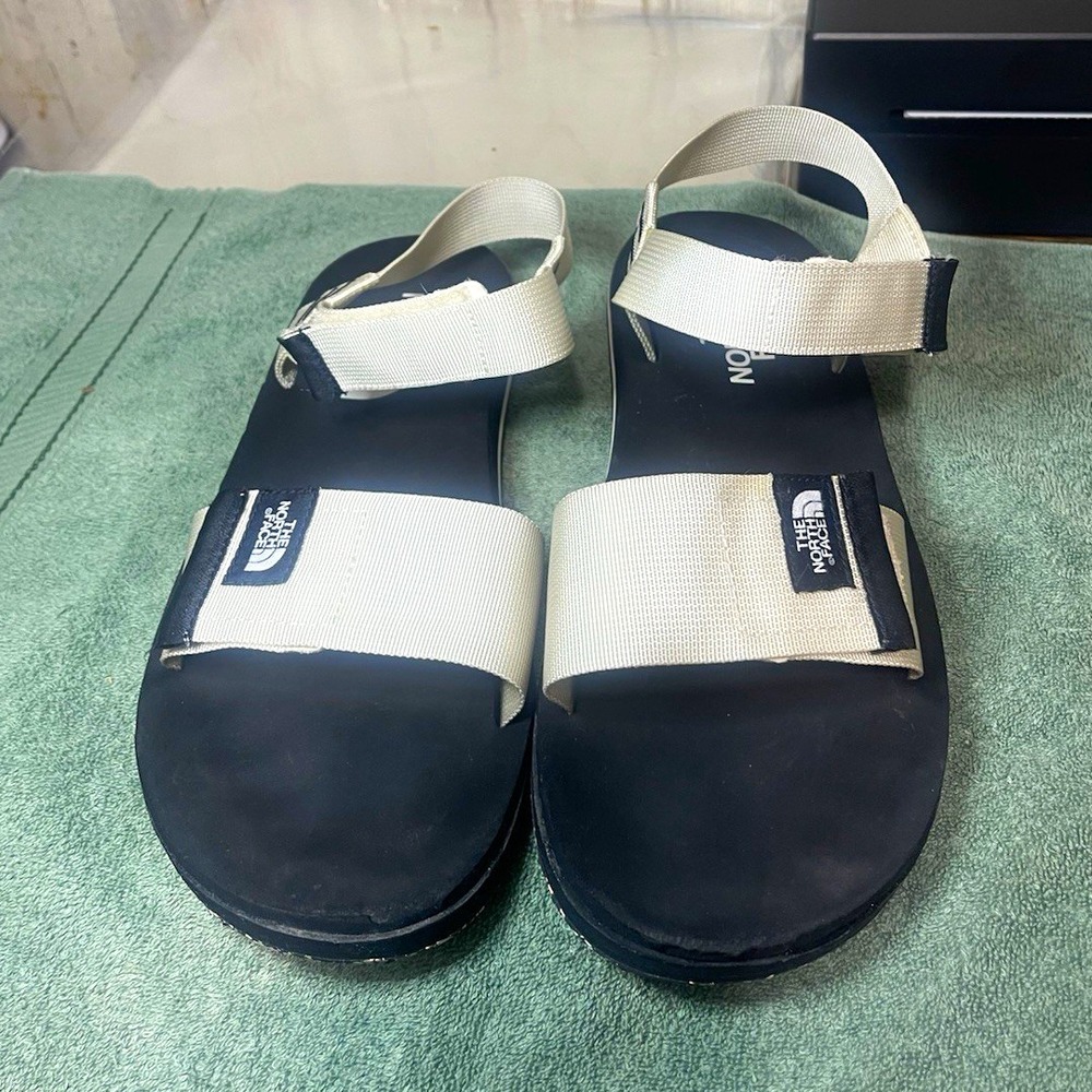 The North Face Women's Strappy Sandals Black/Beige Logo Synthetic Rubber Sole